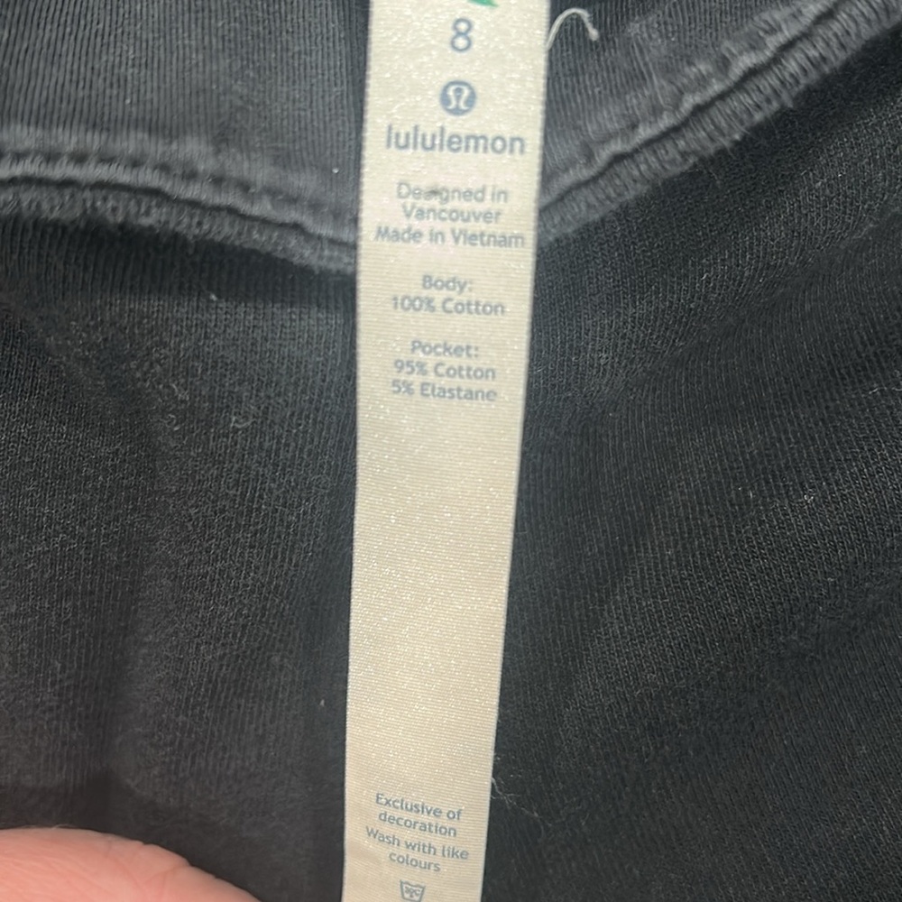 Lululemon Athletica Black Track Pants with Elastic Waistband - Picture 4 of 8